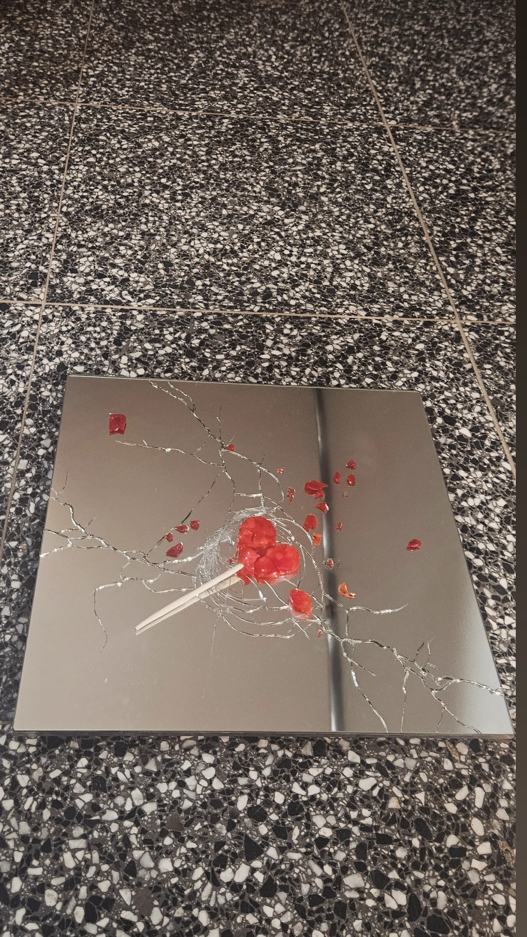 Cast glass lollipop
